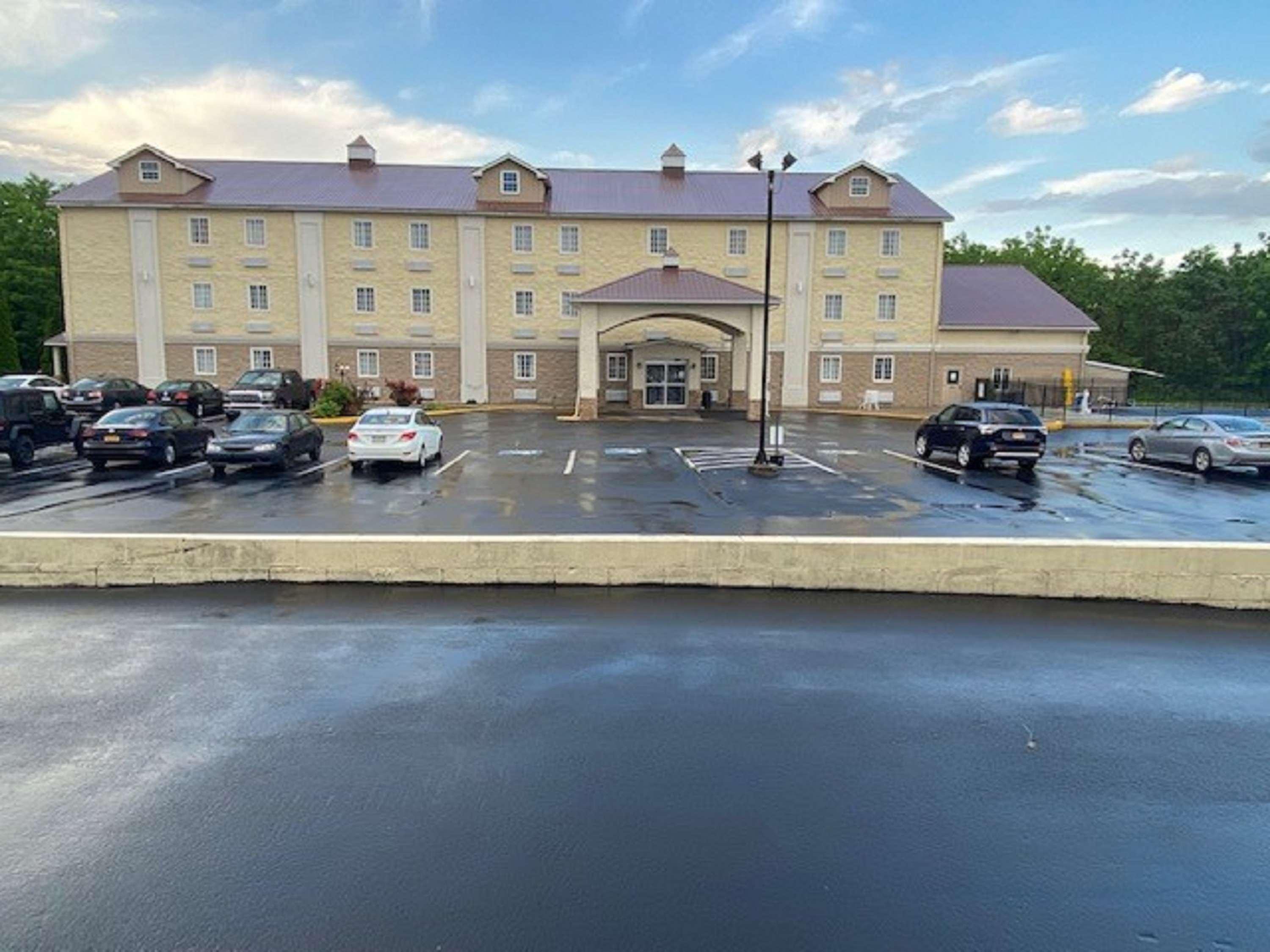 Surestay Plus By Best Western Jonestown Lebanon Valley Kültér fotó